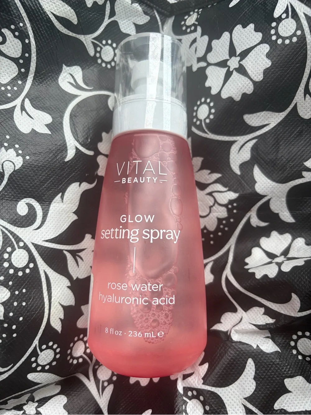 Glow Setting Spray — Rose Water & Hyaluronic Acid (Pink)